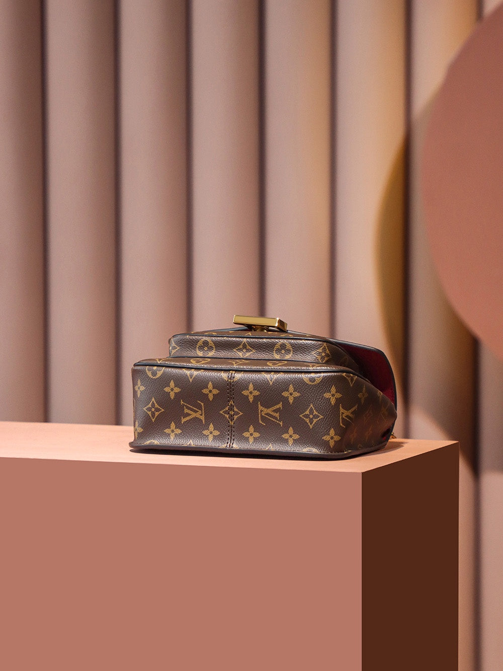 [Luxe]0528 Brown Monogram Coated Canvas Passy Gold Hardware