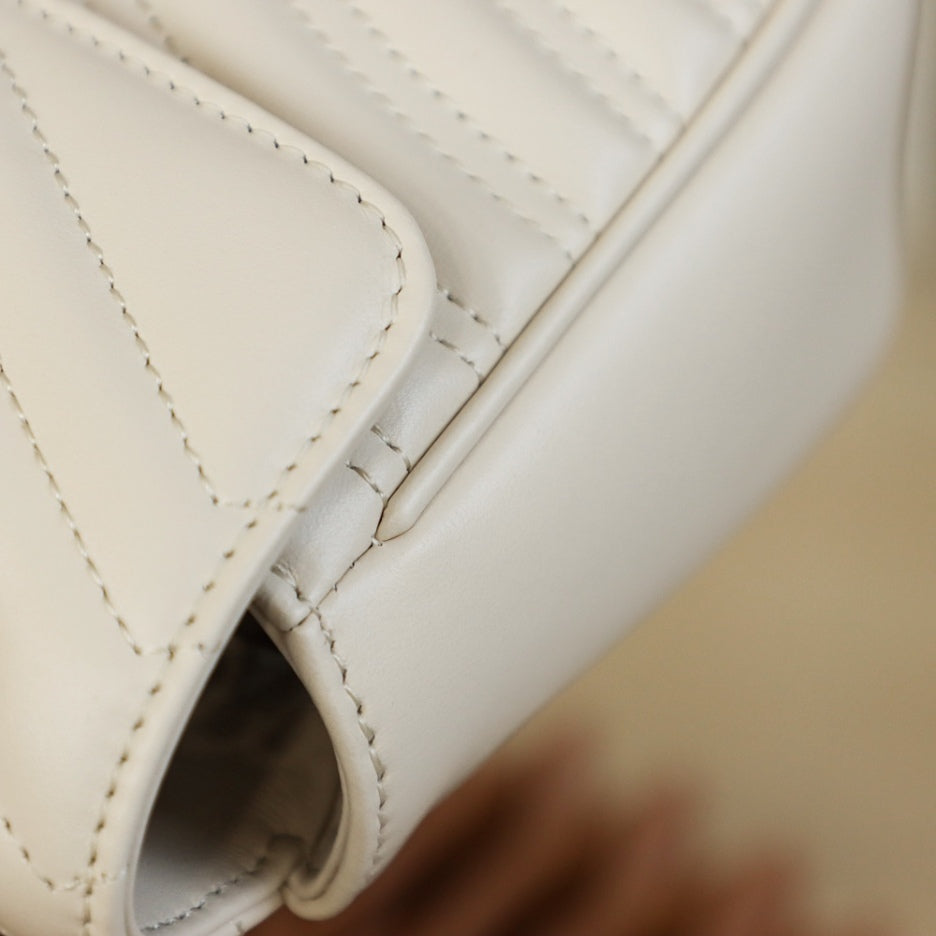 [Luxe]0528 white Small GG Marmont 2.0 Shoulder Bag