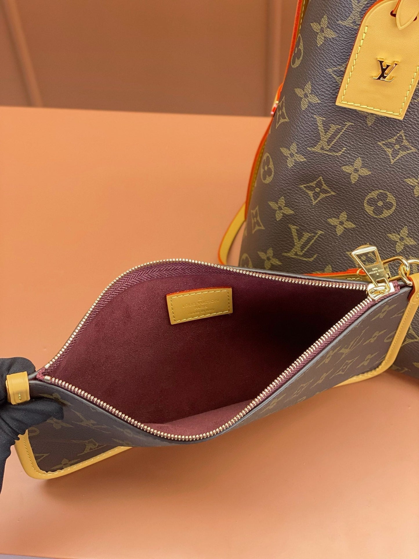 [Luxe]0528 CarryAll MM Monogram