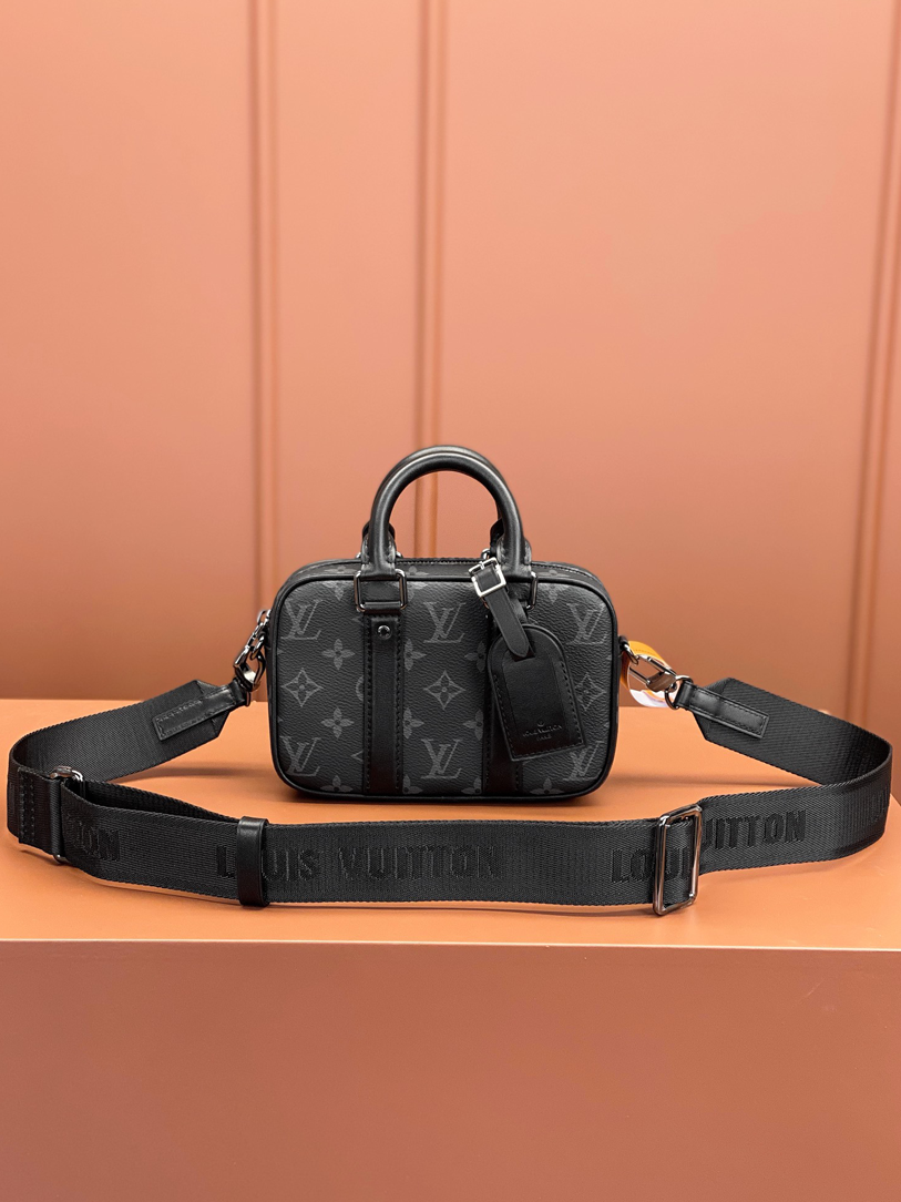 [Luxe]0528 Nano Porte Documents Voyage Monogram Eclipse