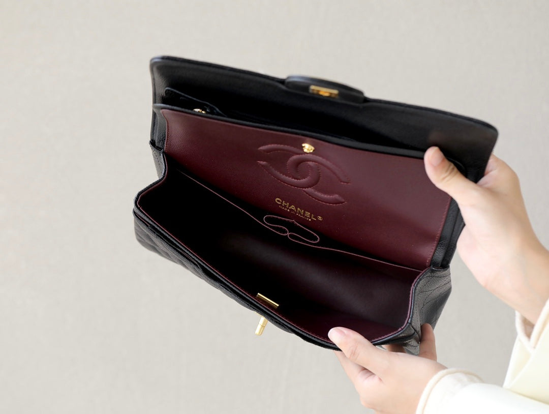 [Luxe]0528 Medium Classic Handbag Grained Calfskin