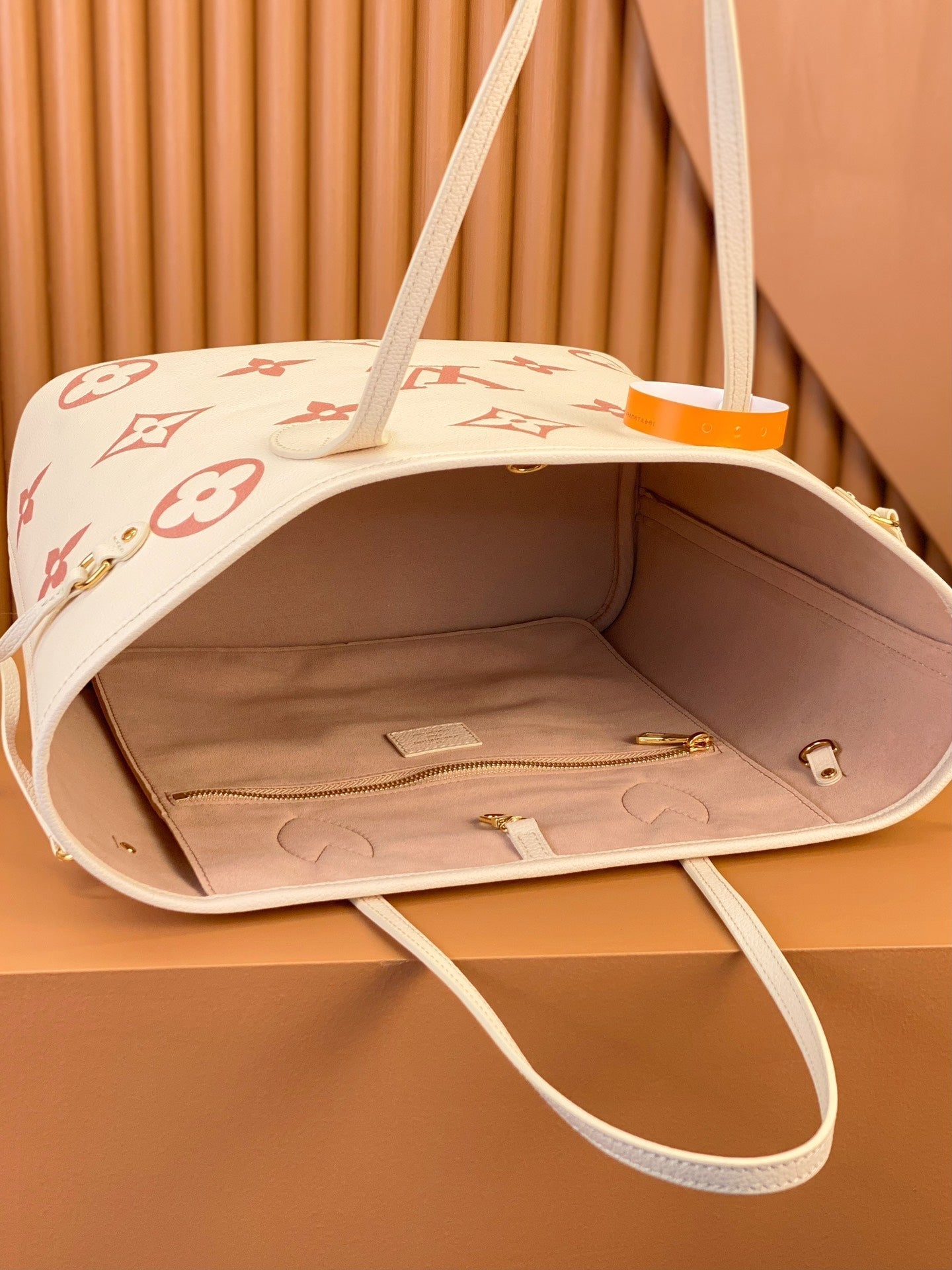 [Luxe]0528 Neverfull MM Monogram Empreinte Leather