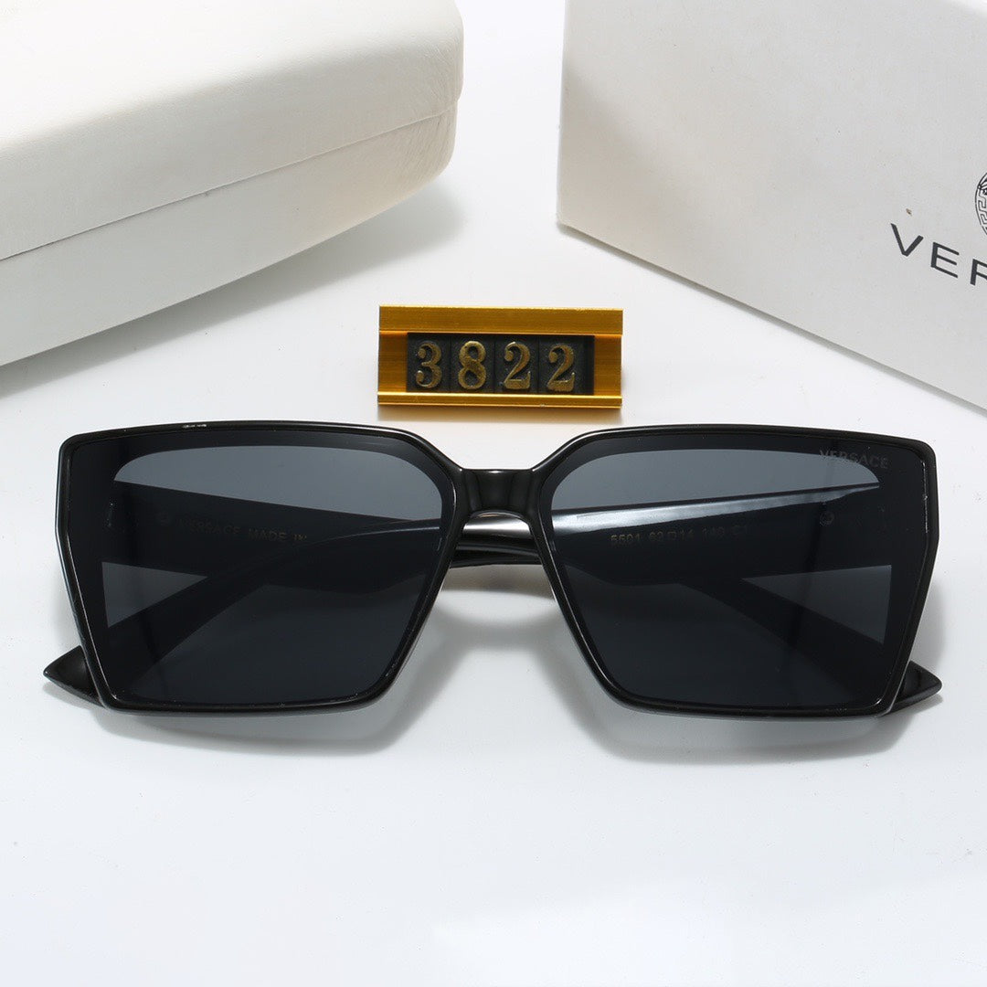 [Luxe]Square Frame Retro Sunglasses