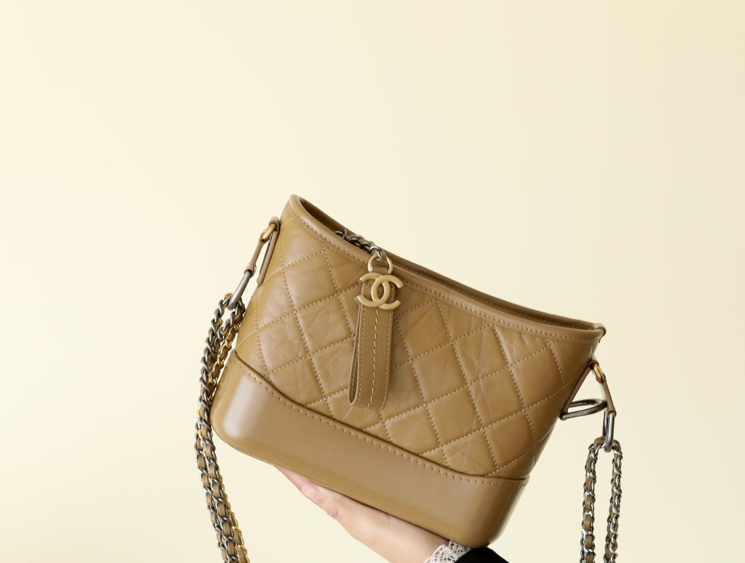 [Luxe]0528 Gabrielle Hobo Quilted Aged Calfskin Small apricot