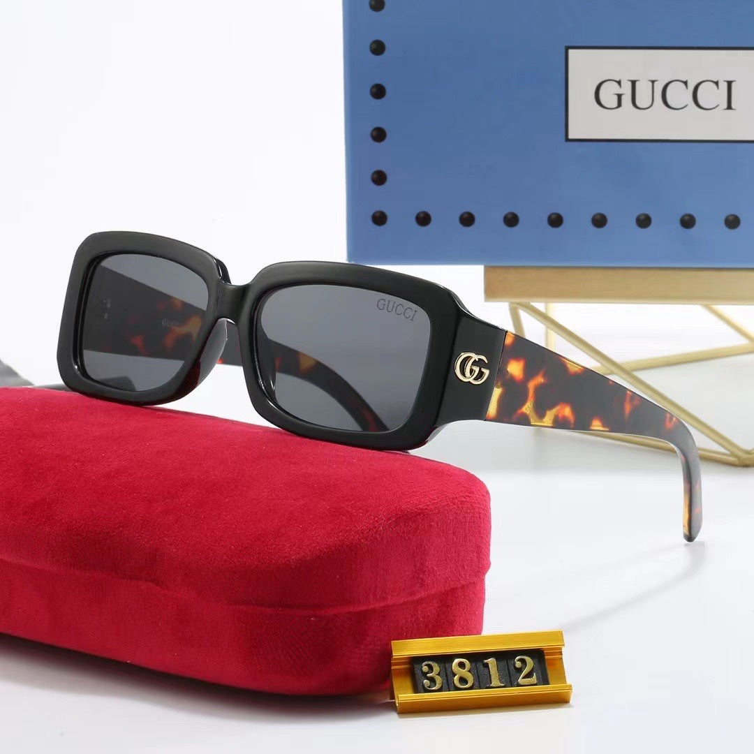 [Luxe]Chunky Frame Retro Sunglasses-With Gift Box