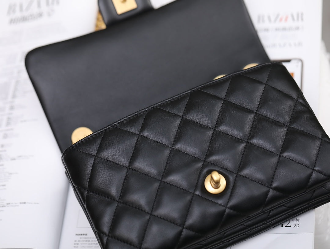 [Luxe]0528 New Model Adjustable Buckle Flap Bag black